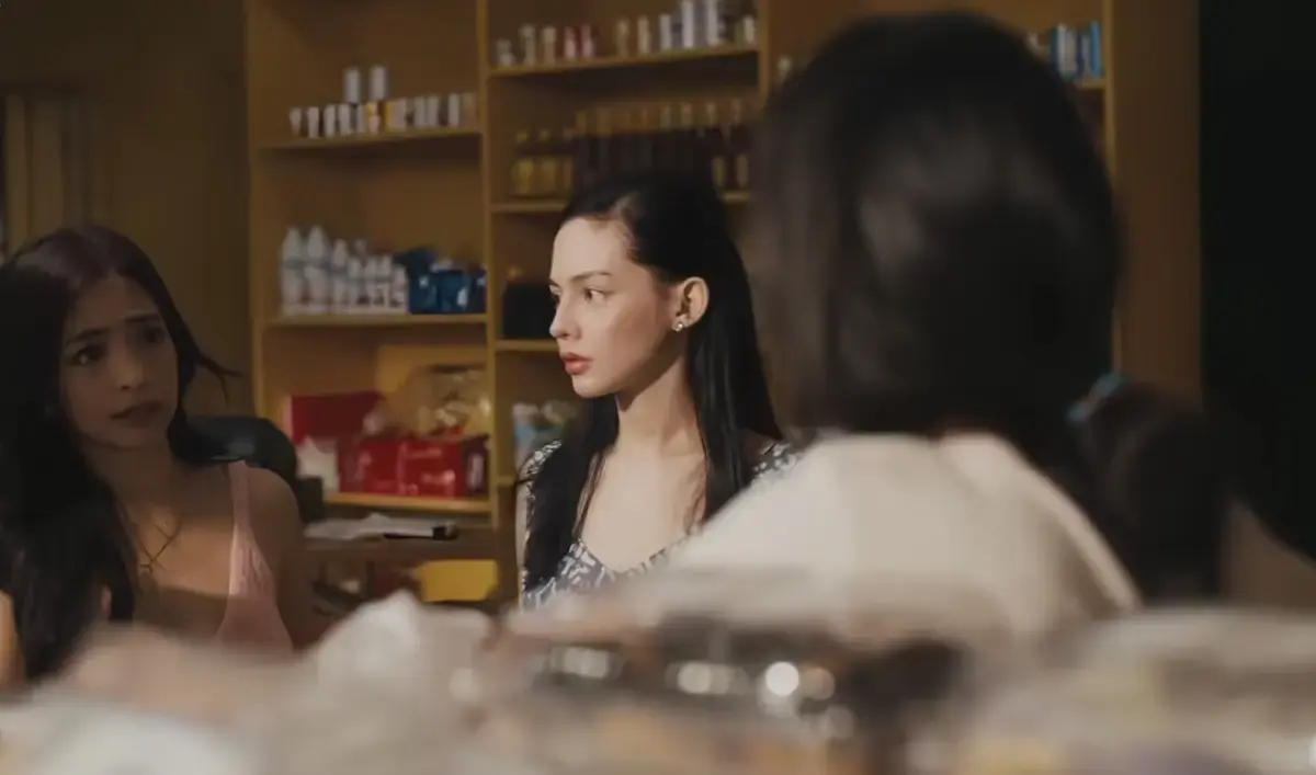 《奶油馅饼》菲律宾悬疑神作安杰尔卡斯特罗主演中字完整版高清资源下载 - 蓝光无删减全集1080P无广告在线观看 - 免费播放VS影视网